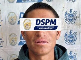 Recupera Policía Municipal motocicleta con reporte de robo y detienen al conductor