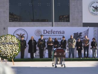 Maru Campos participa en Honras Fúnebres al coronel Juan Manuel Corral