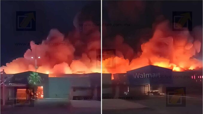 Incendio consume Walmart en Delicias; bomberos de varios municipios apoyaron en la emergencia