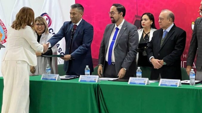 Especializa FGE y CEMASC a personal municipal en materia de NNA