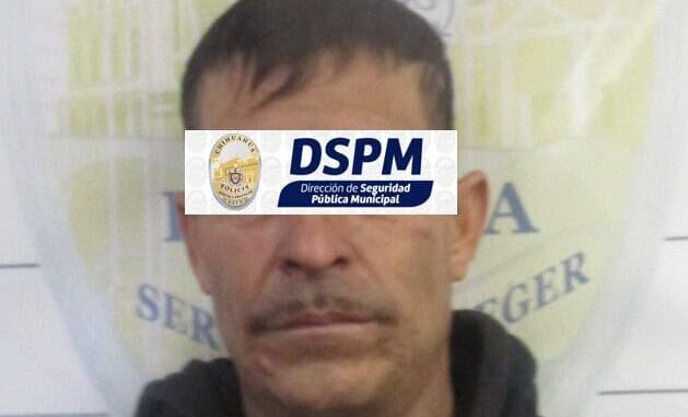 Detienen policías municipales a vendedor de cristal en el Cerro Coronel 