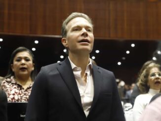 No hubo chantaje del PVEM para aprobar reforma que prohíbe nepotismo y no reelección: Manuel Velasco