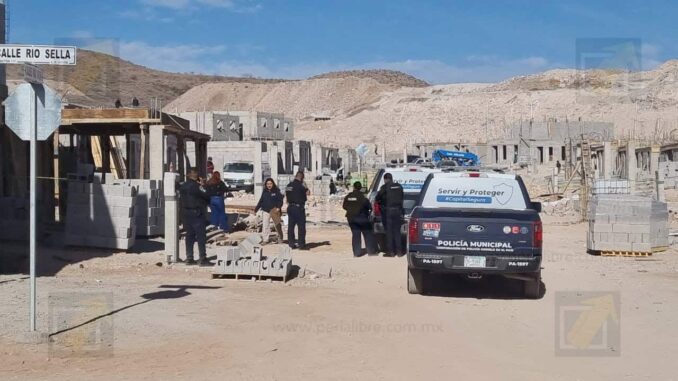 Ejecutan a balazos a trabajador en fraccionamiento en construcción
