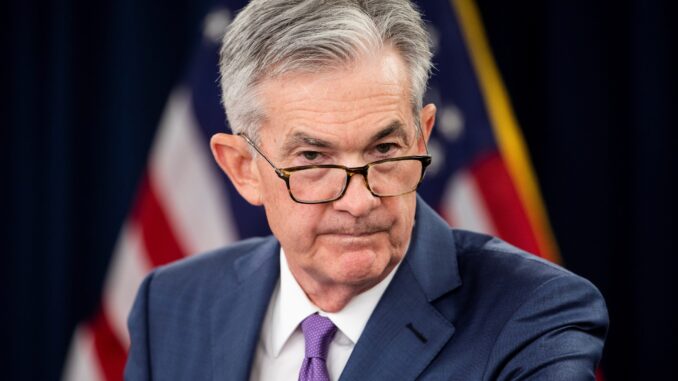 Fed reconoce que los aranceles de Trump tendrán «probables» efectos inflacionarios