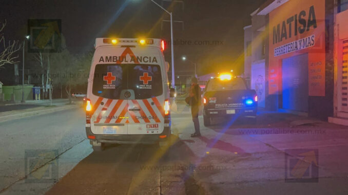 Joven mujer se entierra un cuchillo en el abdomen al intentar cortar un jabón