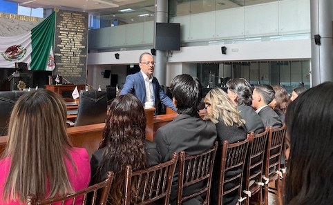 Jorge Soto llama a los jóvenes a prepararse y no caer en la corrupción – Al Instante Chihuahua.com