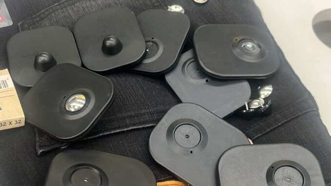 Investigan Robo a Tienda Coppel en la Zona Centro