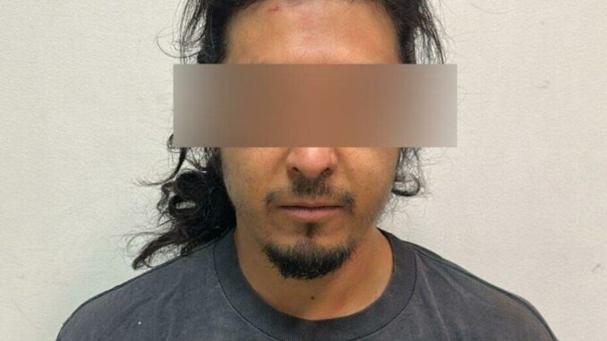 Detienen a masculino en posesión de 19 dosis de cristal