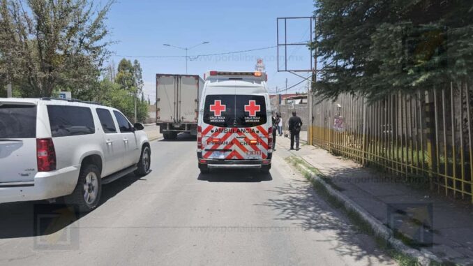 Adulto mayor es atropellado al intentar cruzar avenida Colegio Militar