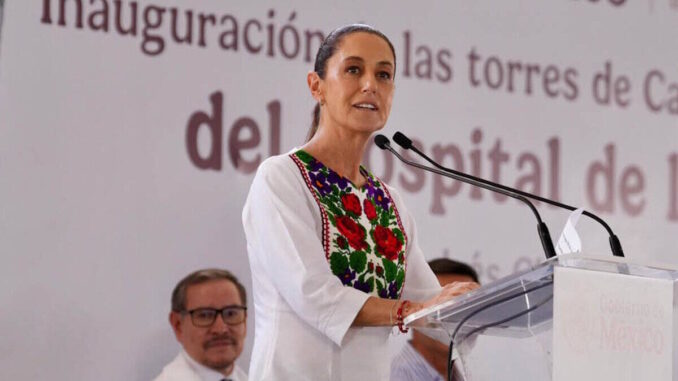 «No es con redadas y violencia» como se va a atender el fenómeno migratorio, asegura Sheinbaum