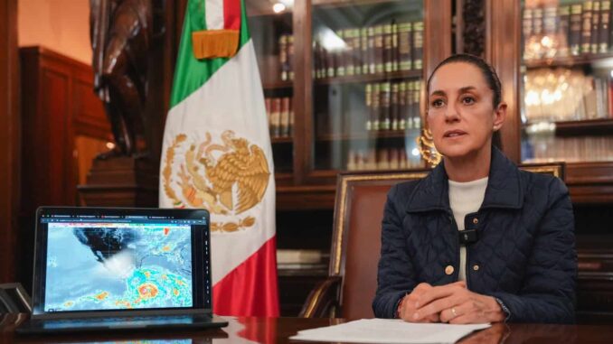 Ante la llegada de «Erick», Sheinbaum pide a población de Oaxaca y Guerrero resguardarse