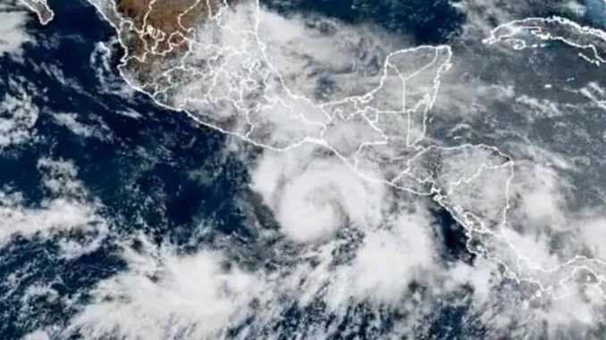 ‘Erick’ golpeará las costas de Guerrero como huracán categoría 3