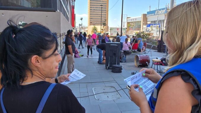 Inicia Municipio promoción del Presupuesto Participativo con volanteo en Plaza de Armas