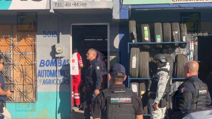 Abren fuego contra sujeto en local de la avenida Flores Magón