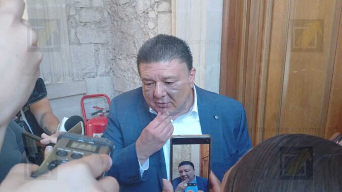 Fiscalía descarta maltrato en caso de perritos atrapados en chapopote