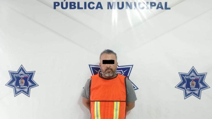 Arrestan a hombre en posesión de arma calibre .380