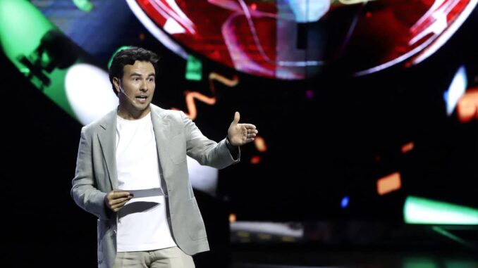 ‘Checo’ Pérez reaparece en el Festival de las Ideas 2025 y habla de su posible regreso a la F1