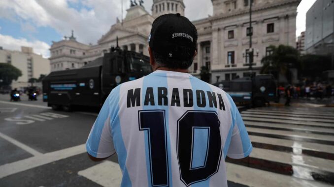 Anulan juicio por la muerte de Diego Armando Maradona