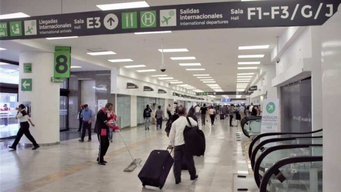 AICM sugiere a pasajeros llegar con anticipación debido a trabajos de remodelación