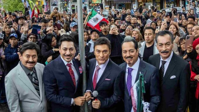Los Tigres del Norte escriben un éxito más en su historia de conciertos en Nueva York