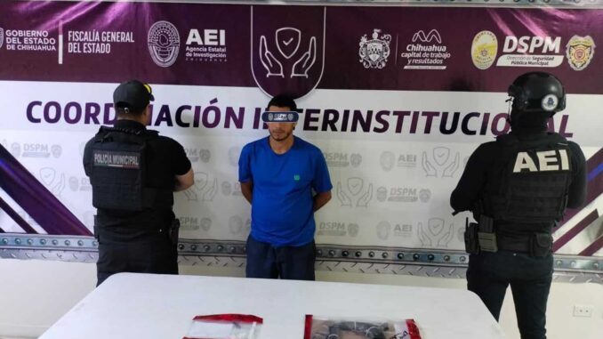 Cae sujeto armado y con porciones de cristal en El Saucito en estrategia contra motos irregulares