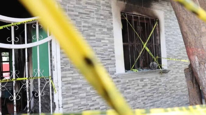 Incendio en casa de Saltillo, Coahuila, deja siete muertos
