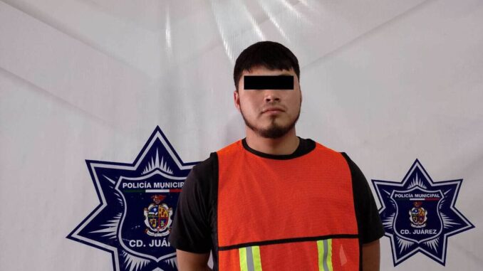 Lo arrestan conduciendo motocicleta robada