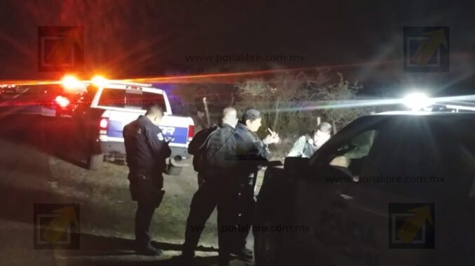 Localizan cuerpo en descomposición semi enterrado en el kilómetro 16 de la carretera Chihuahua – Cuauhtémoc