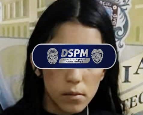 Detienen a mujer en centro comercial por robo fardero