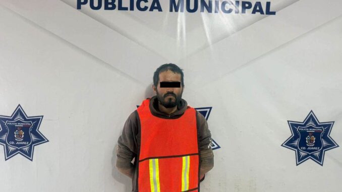 Arrestan a hombre de 28 años con 13 envoltorios de marihuana