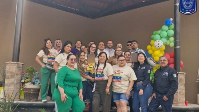 Disfrutan niñas y niños de ‘pool party’, durante festejo organizado por la Fiscalía de Distrito Zona Norte