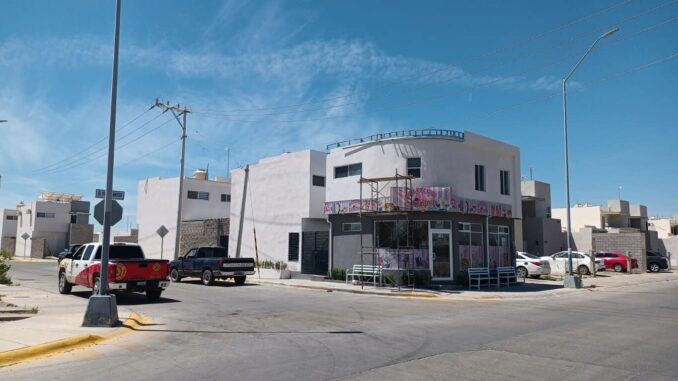 Muere trabajador al caer electrocutado de una construcción en Cuauhtémoc