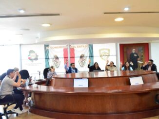 Se firma baja documental en el Congreso del Estado
