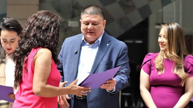 Reconocen a mujeres víctimas del delito que compartieron su testimonio de vida en un escrito narrativo