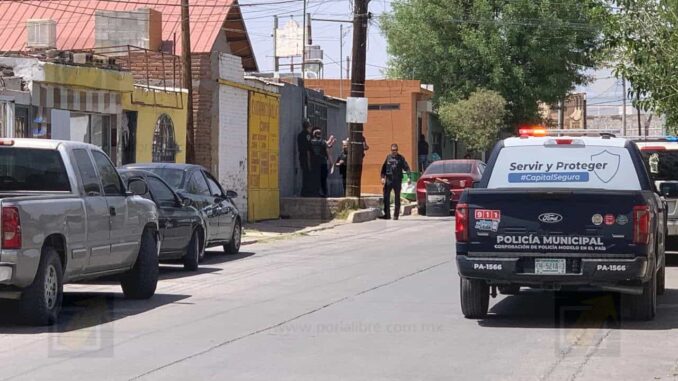 Varios sujetos le dan una paliza a su vecino en la colonia Villa; están identificados