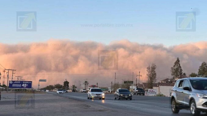 Tormenta de arena interrumpe la circulación entre Ojinaga y Aldama; se aproxima a la capital 