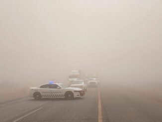 Cierran circulación en tramo carretero Villa Ahumada -Juárez  por tormenta de arena