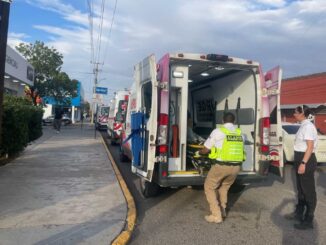 Volcadura en «Mal Paso» deja a una mujer fallecida, 4 lesionados