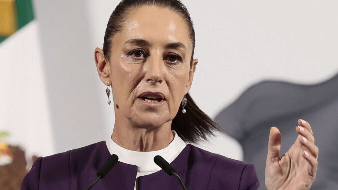Sheinbaum anuncia renovación en algunos consulados tras diagnóstico