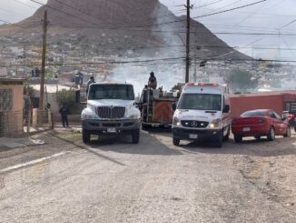 Hallan cuerpo calcinado tras incendio en jacales levantados junto a un arroyo