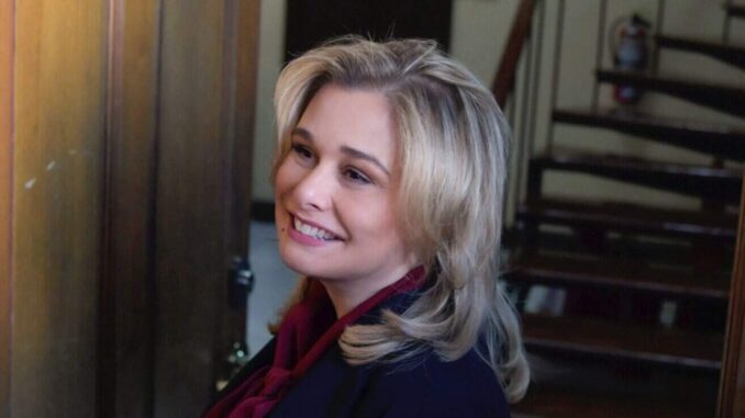 Maru Campos preside reunión con miembros del gabinete estatal