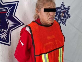 Detienen a mujer por amenazar para cobrar derecho de piso en negocio