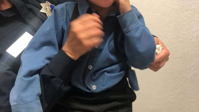 Buscan a familia de niño de 4 años extraviado en la avenida Insurgentes