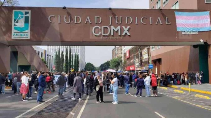Paro en el Poder Judicial CDMX seguirá; «exigimos condiciones dignas», dice vocera de trabajadores inconformes